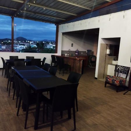 Casa D'Lucas Apartment Puerto Baquerizo Moreno Ngoại thất bức ảnh